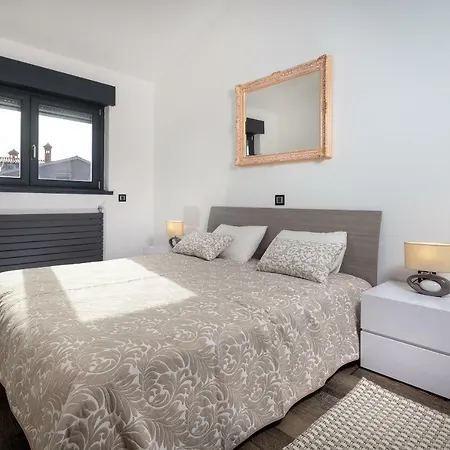 Apartment Pietas Julia Penthouse *