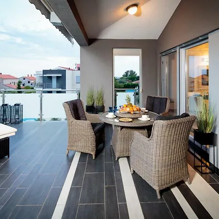 Pietas Julia Penthouse * Pula
